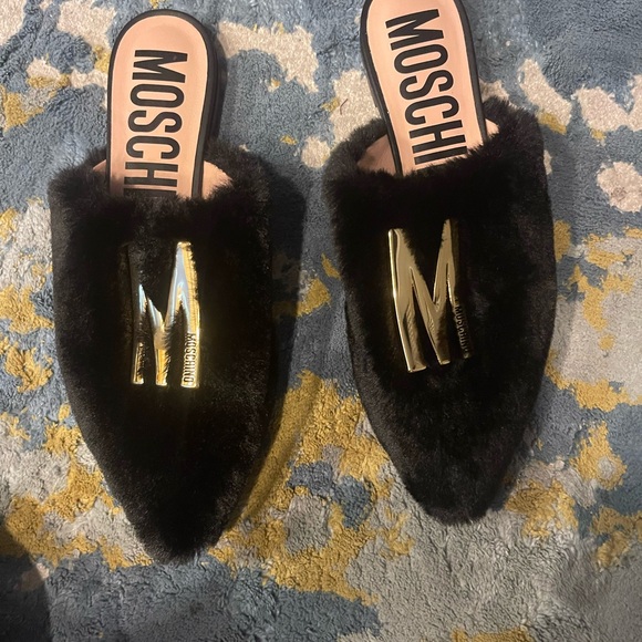 Moschino - Picture 5 of 5